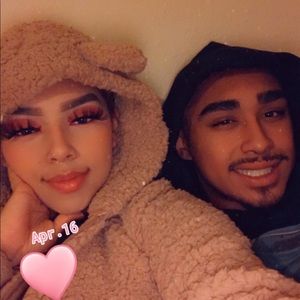 Meet your Posher, Marie